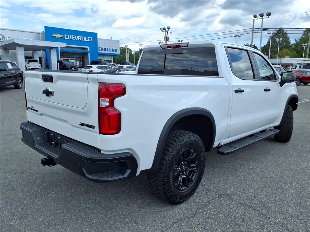 New 2026 Chevrolet Silverado 1500 ZR2 Truck