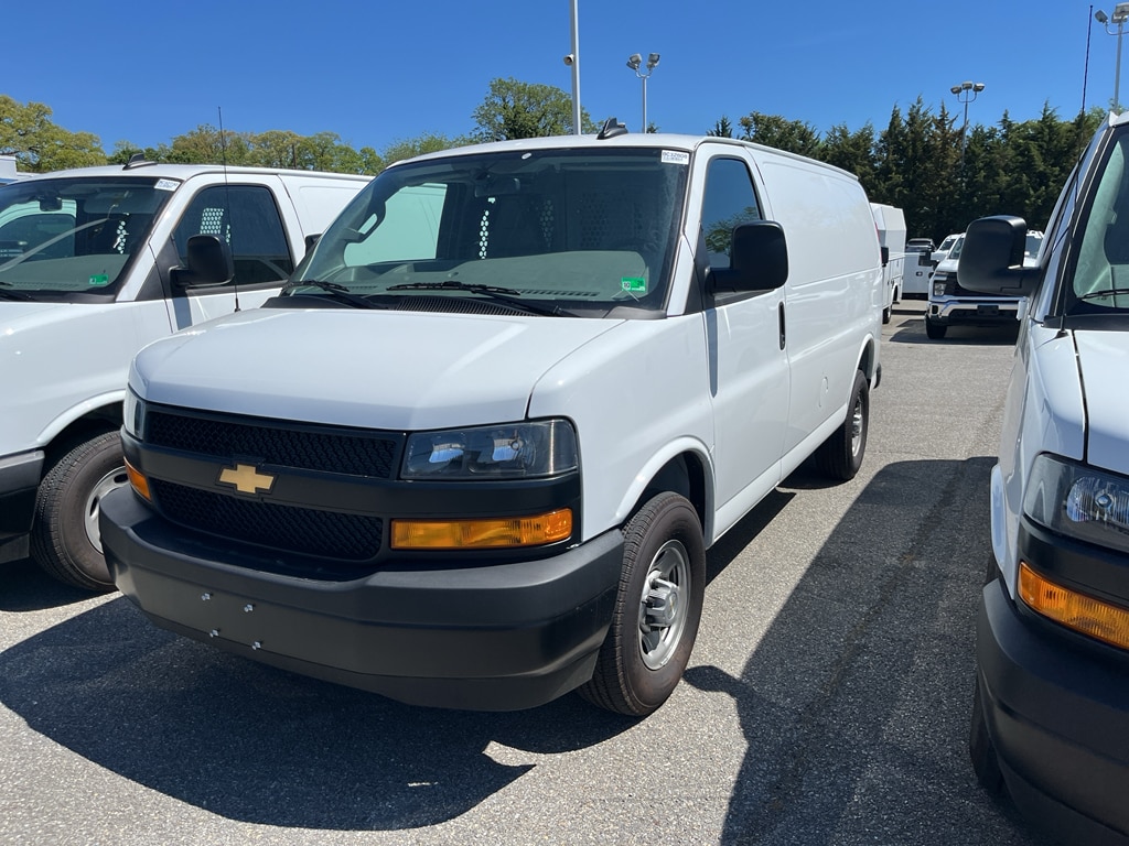 2025 Chevrolet Express Cargo Work Van