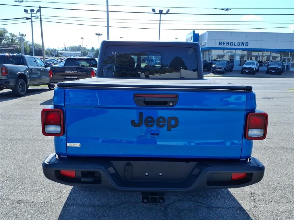 2022 Jeep Gladiator Sport S - Photo 5