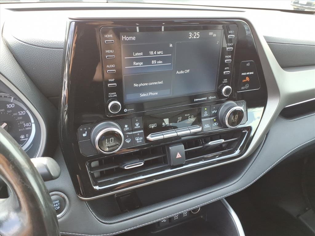 2021 Toyota Highlander XLE - Photo 28