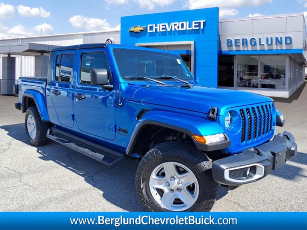 Used 2022 Jeep Gladiator Sport S 4x4 Truck