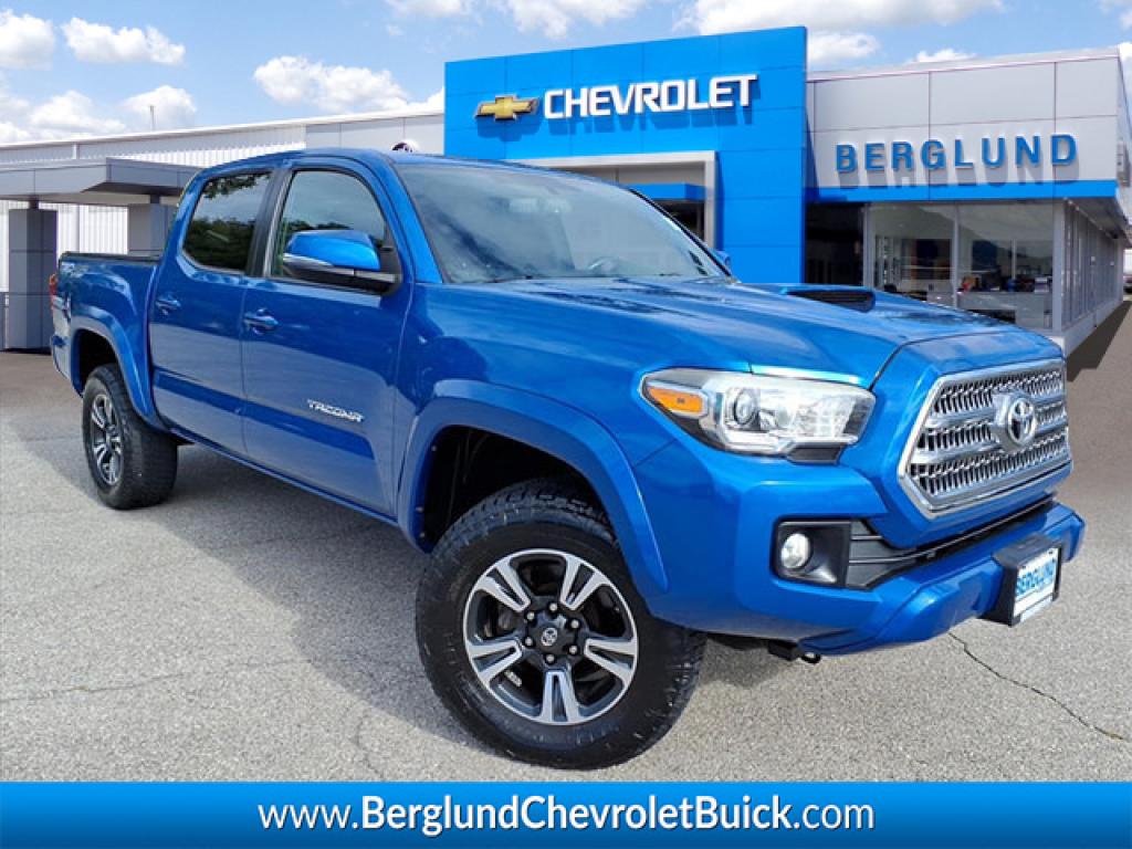 Used 2016 Toyota Tacoma TRD Sport Truck