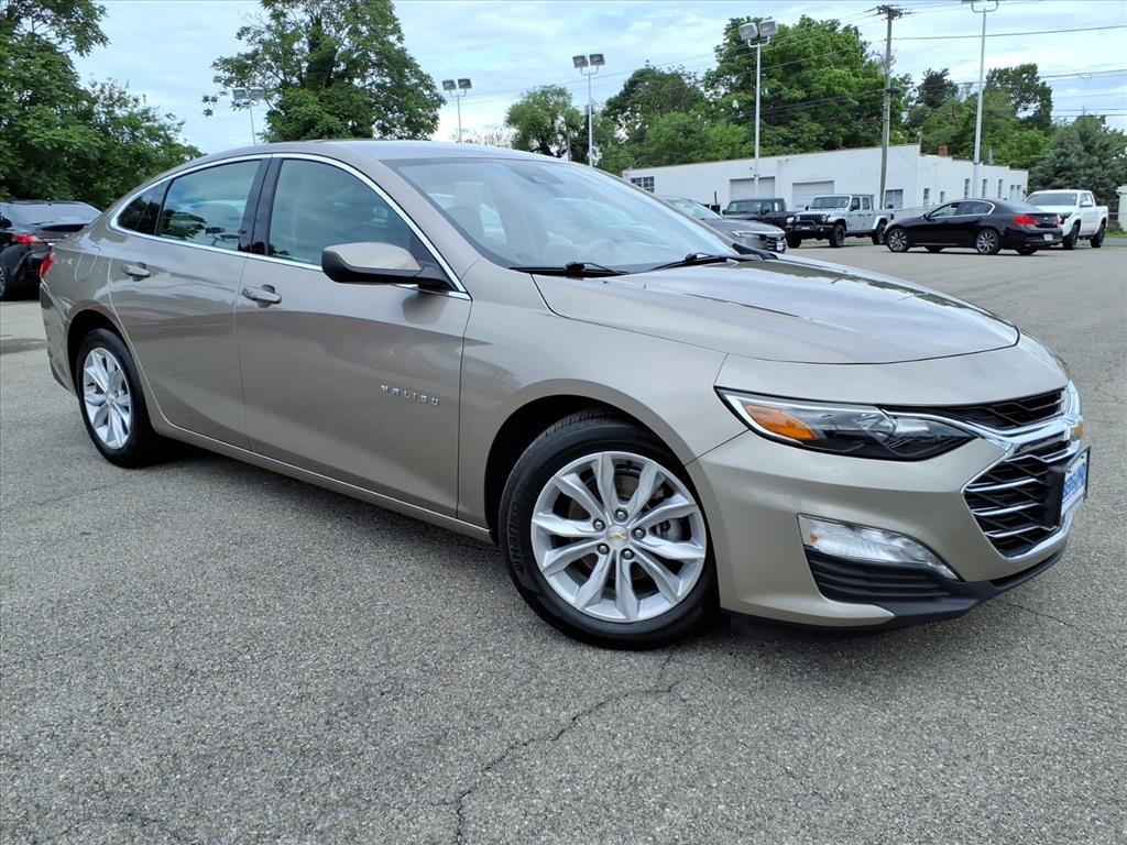 Used 2025 Chevrolet Malibu 1LT Car