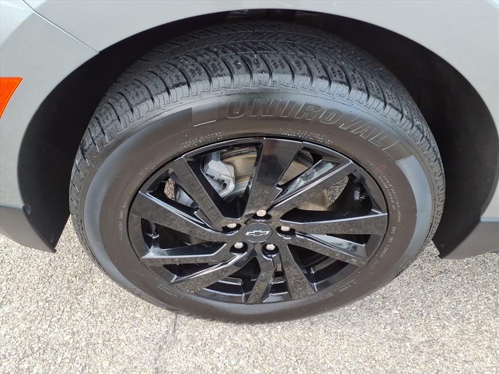 2023 Chevrolet Equinox LS - Photo 9