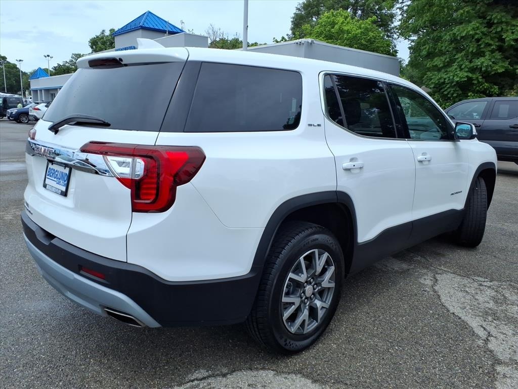 Used 2022 GMC Acadia SLE SUV