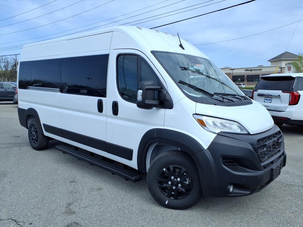 New 2026 Ram Promaster 2500 Window Van SLT+ Cargo Van