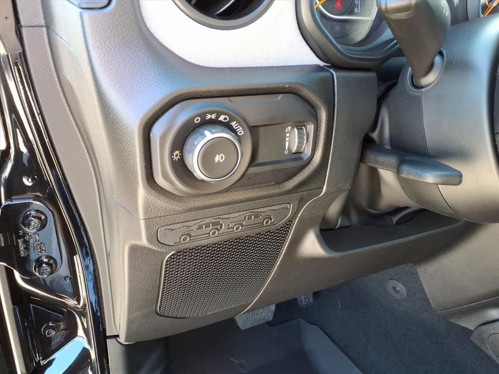 2026 Jeep Wrangler 4-Door Sport S - Photo 18