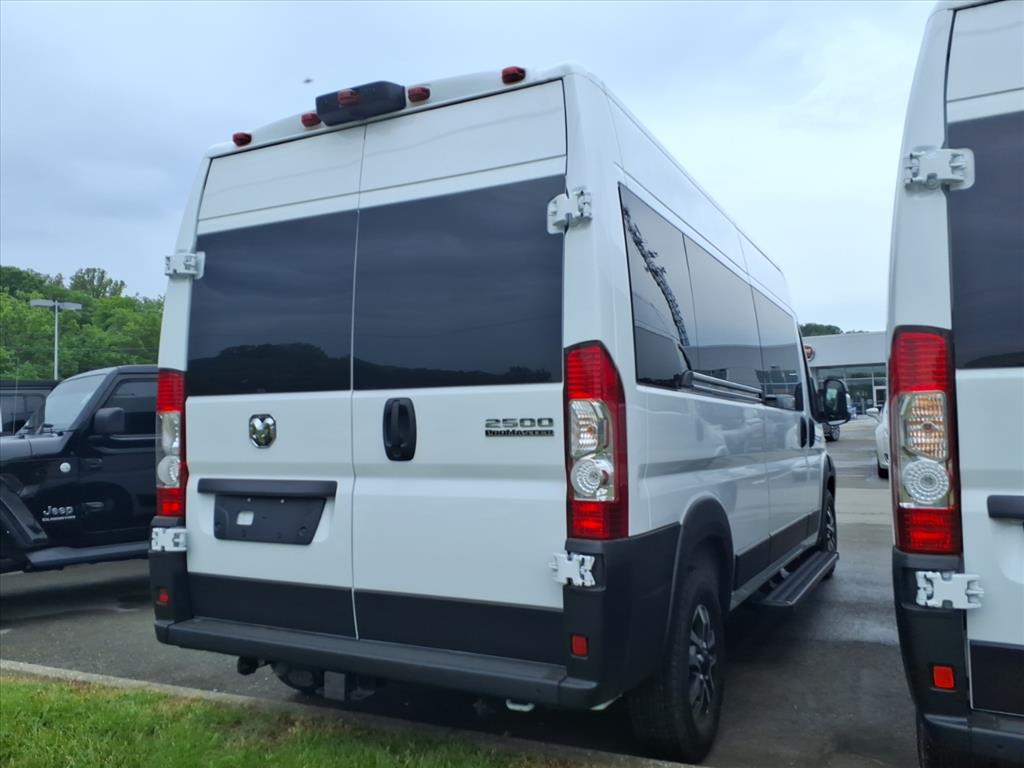 New 2026 Ram Promaster 2500 Window Van SLT+ Cargo Van
