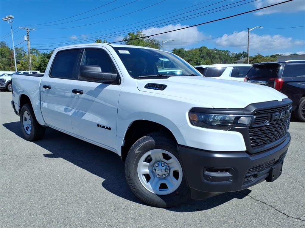 New 2027 Ram 1500 TRADESMAN CREW CAB 4X4 5'7 BOX Pickup