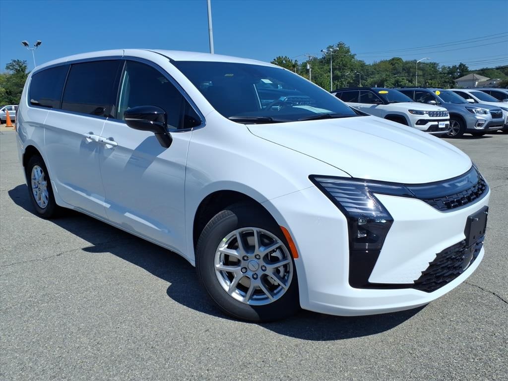 New 2027 Chrysler Pacifica SELECT Passenger Van