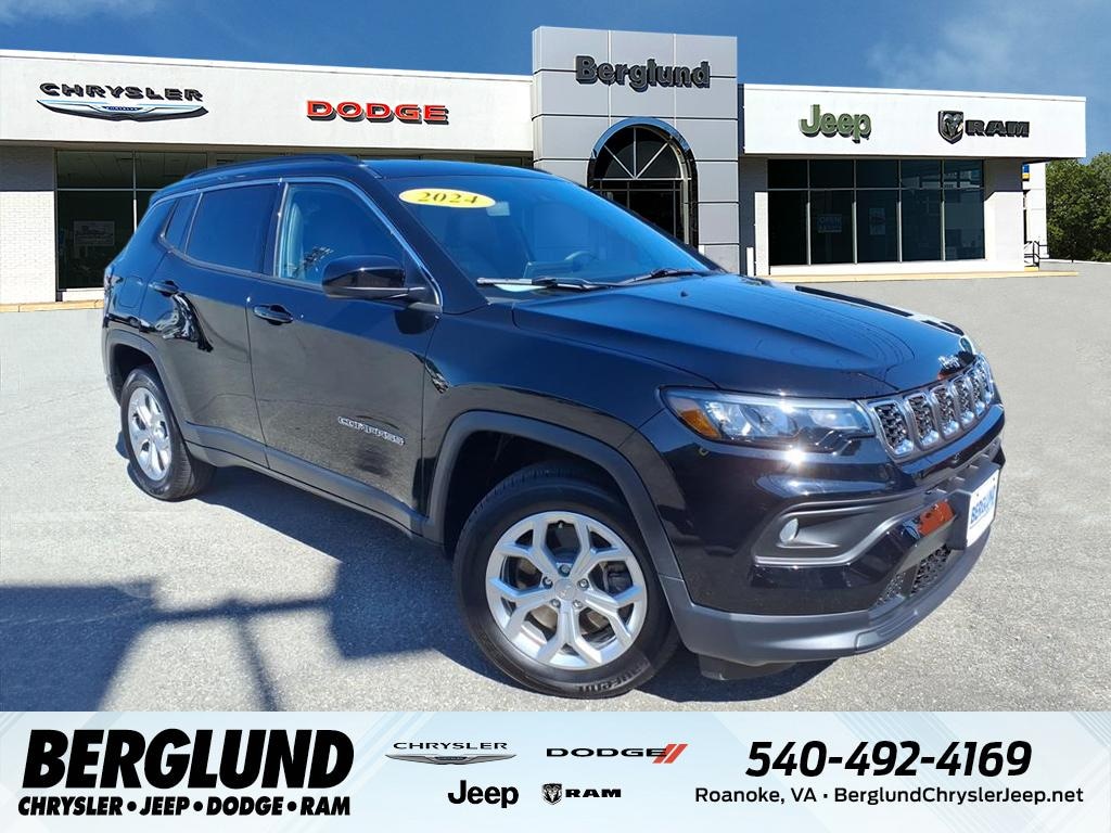 Used 2024 Jeep Compass Latitude Sport Utility