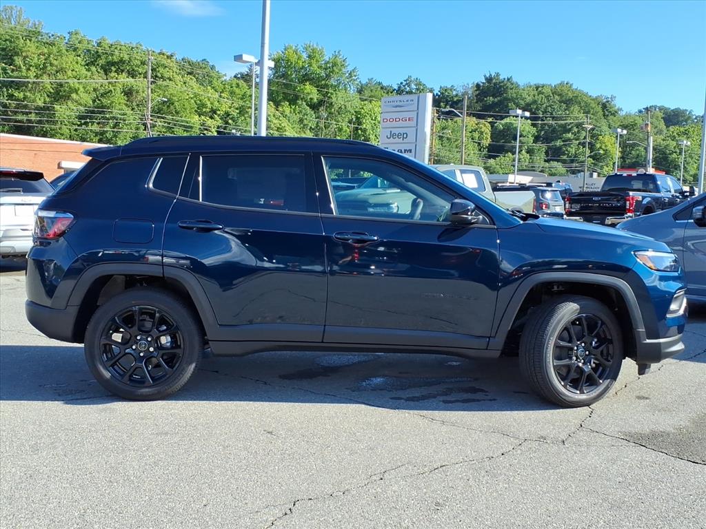 New 2026 Jeep Compass Latitude Altitude Sport Utility