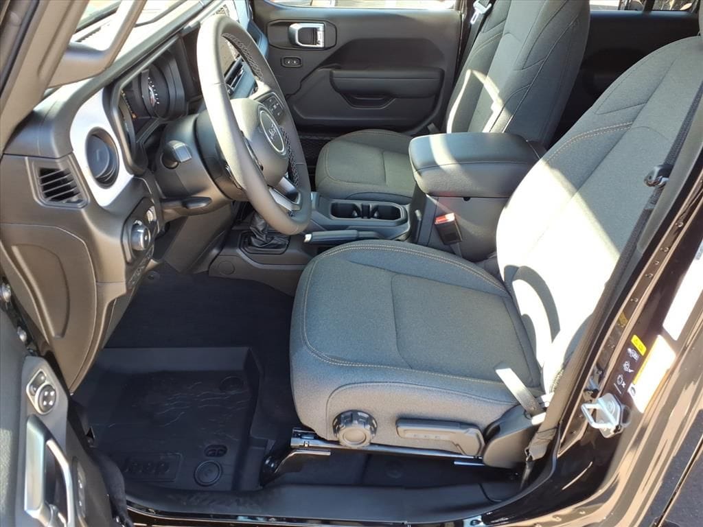 2026 Jeep Wrangler 4-Door Sport S - Photo 11