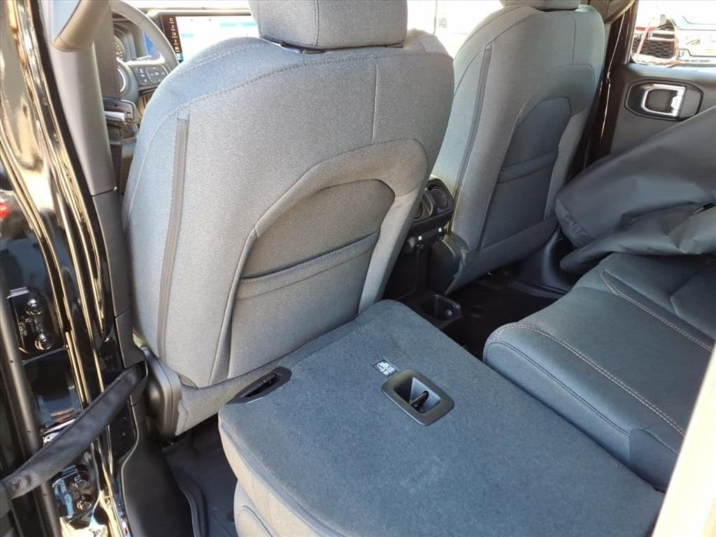 2026 Jeep Wrangler 4-Door Sport S - Photo 35