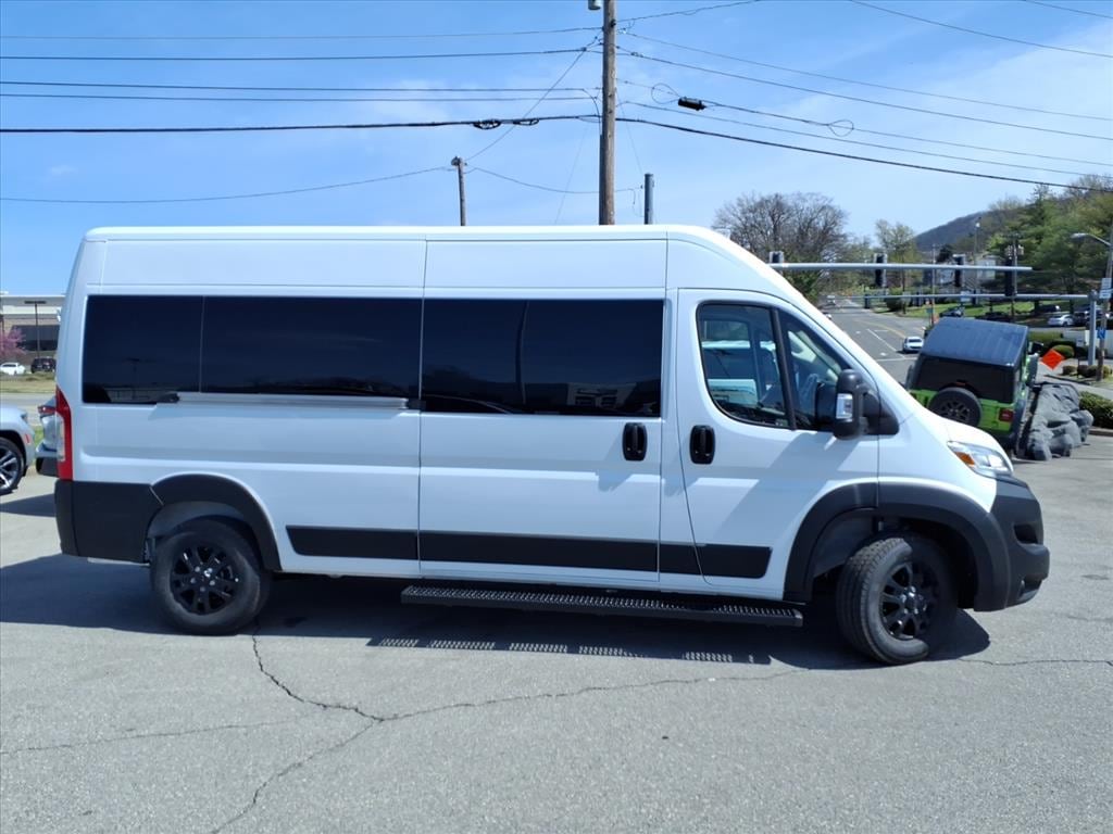 New 2026 Ram Promaster 2500 Window Van SLT+ Cargo Van