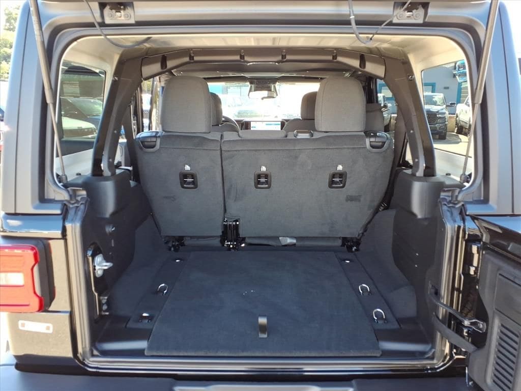 2026 Jeep Wrangler 4-Door Sport S - Photo 14