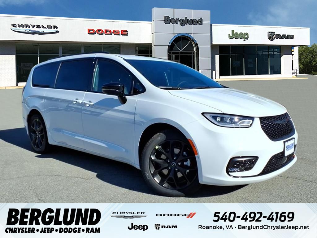 2026 Chrysler Pacifica