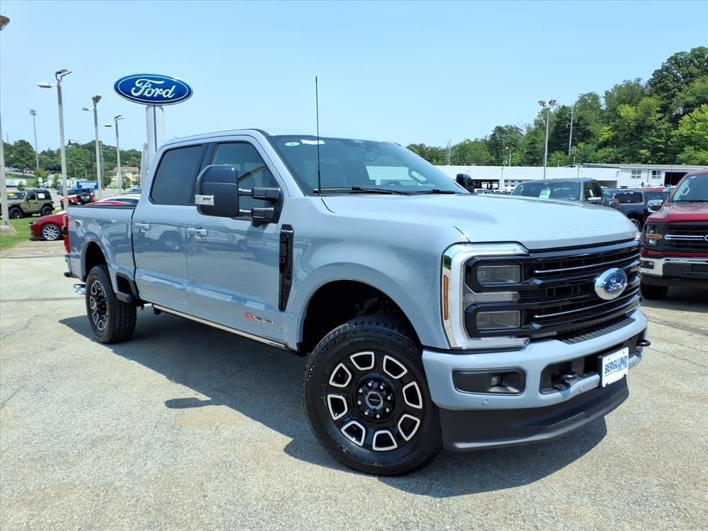 New 2026 Ford F-250 Platinum Crew Cab
