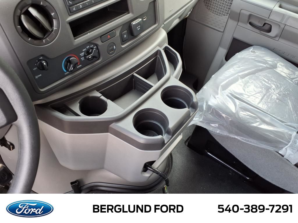 2025 Ford E-Series Cutaway Base - Photo 21