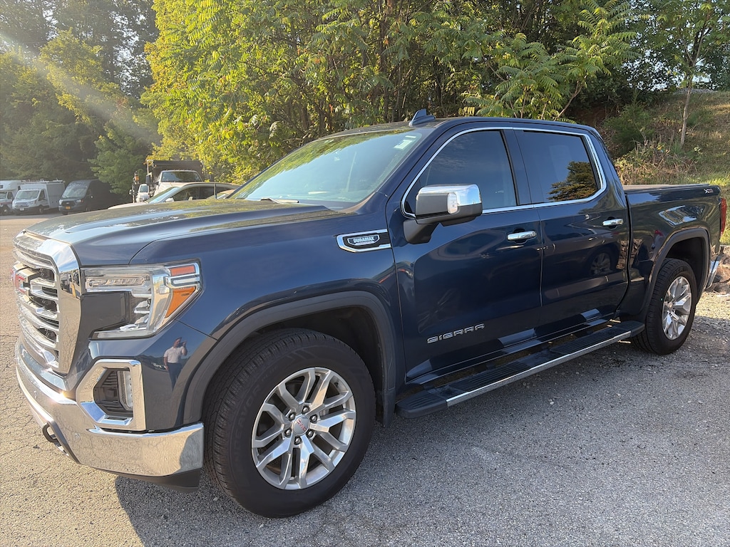Used 2021 GMC Sierra SLT Crew Cab