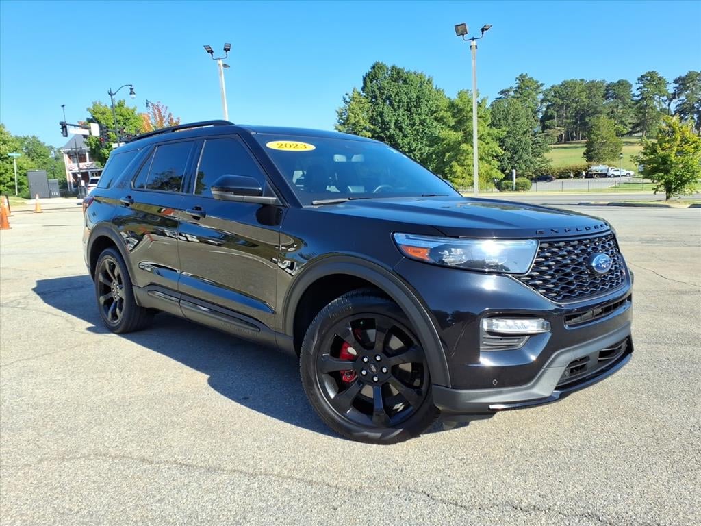 Used 2023 Ford Explorer ST Sport Utility