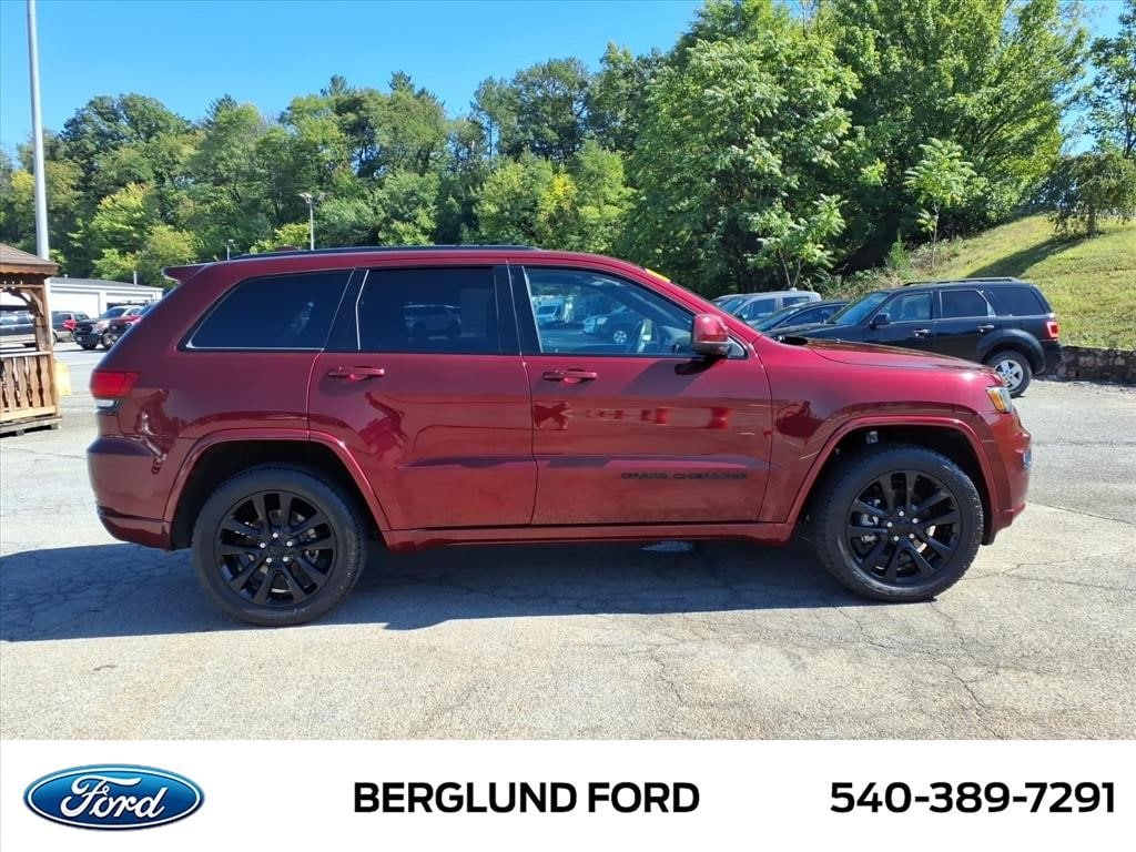 Used 2018 Jeep Grand Cherokee Altitude Sport Utility