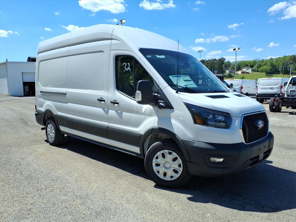 2026 Ford Transit Van Base