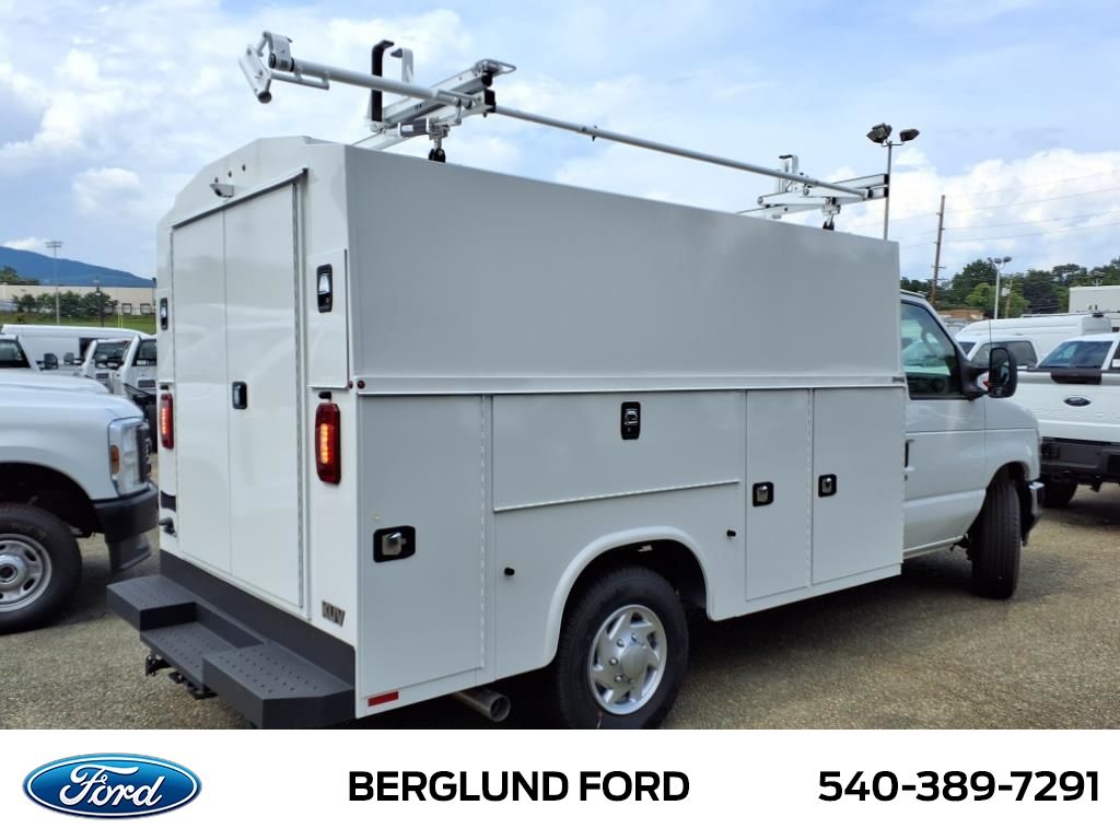 2025 Ford E-Series Cutaway Base - Photo 5