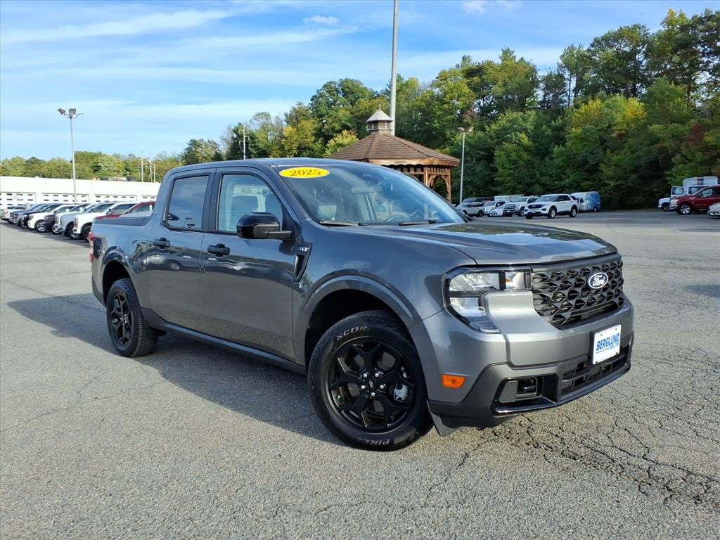 Used 2025 Ford Maverick XLT SuperCrew