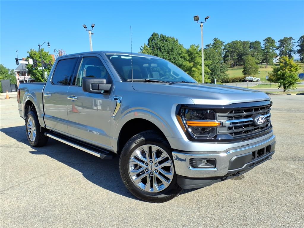 2026 Ford F-150 XLT Crew Cab