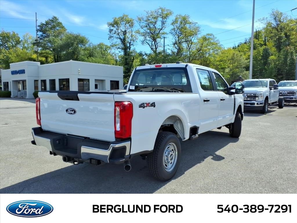 New 2027 Ford F-250 XL Crew Cab