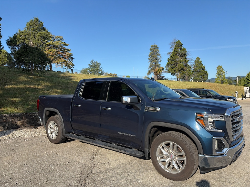 Used 2021 GMC Sierra SLT Crew Cab