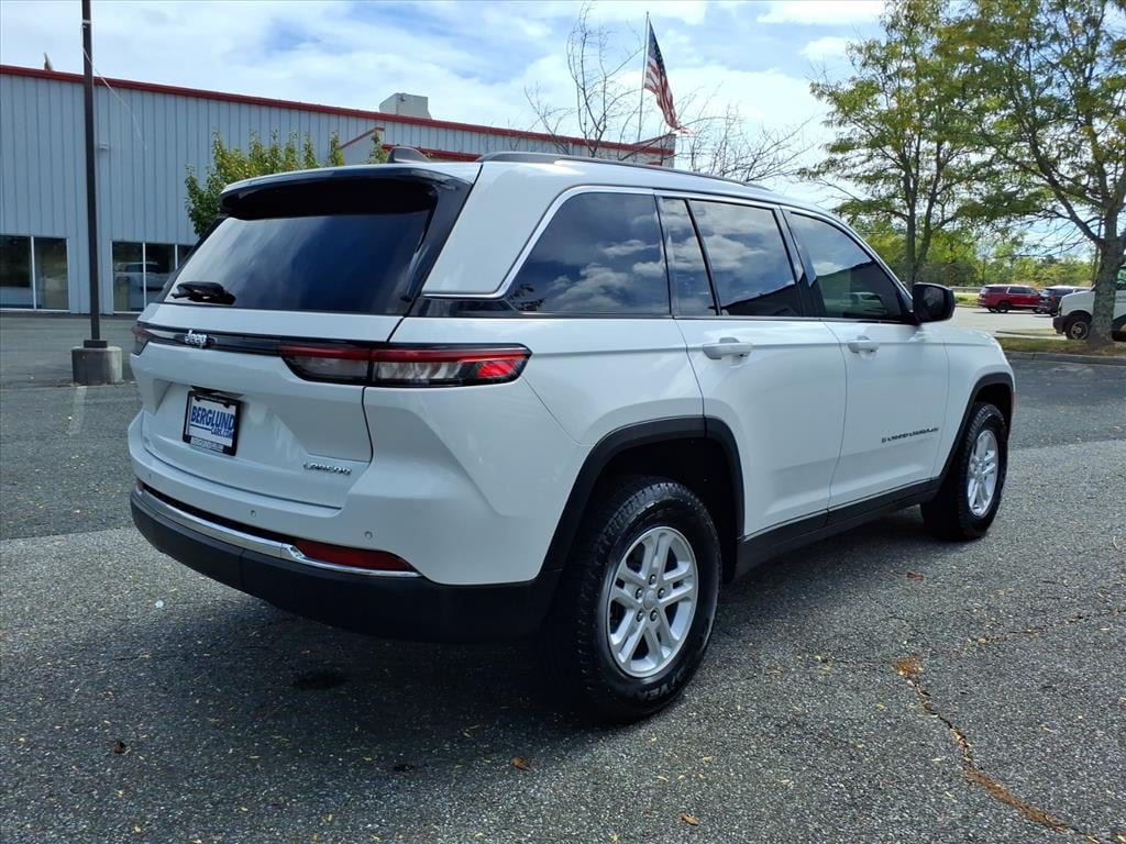 Used 2022 Jeep Grand Cherokee Laredo