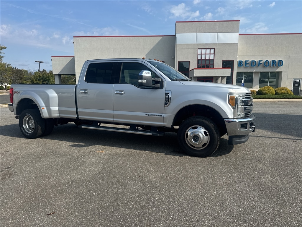 Used 2017 Ford Super Duty F-350 DRW Lariat