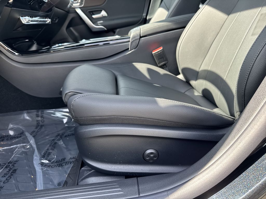 2026 Mercedes-Benz CLA CLA 250 - Photo 17