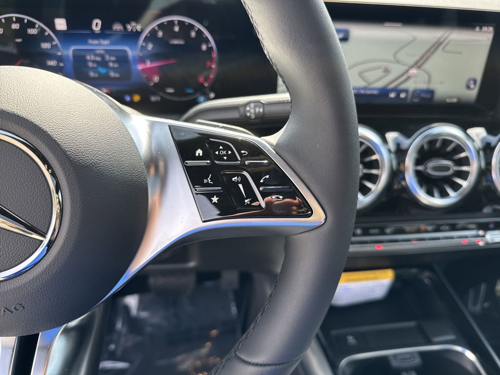2026 Mercedes-Benz GLA GLA 250 - Photo 23