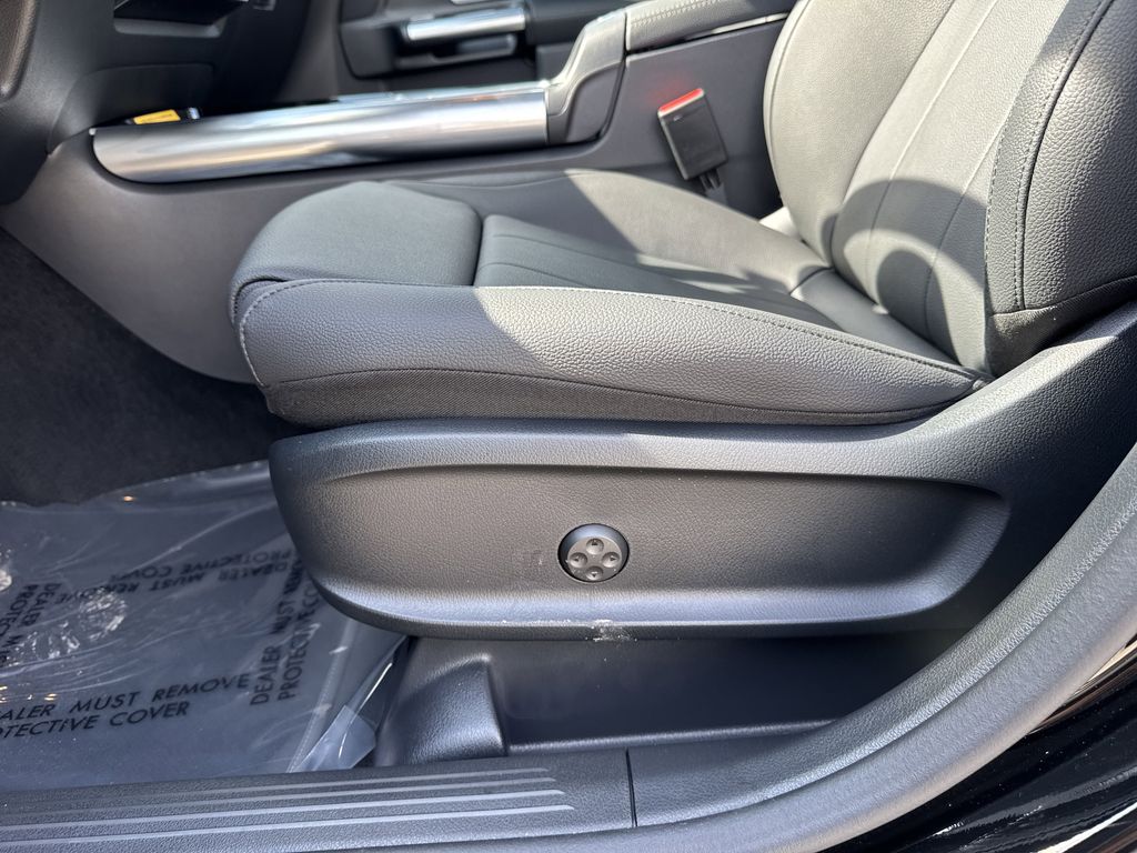2026 Mercedes-Benz GLA GLA 250 - Photo 18