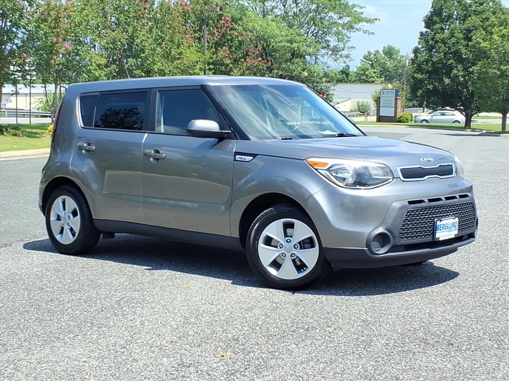 Used 2016 Kia Soul Base Hatchback