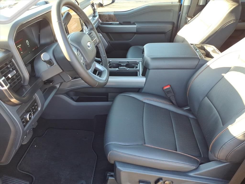New 2026 Ford F-250 Lariat Crew Cab