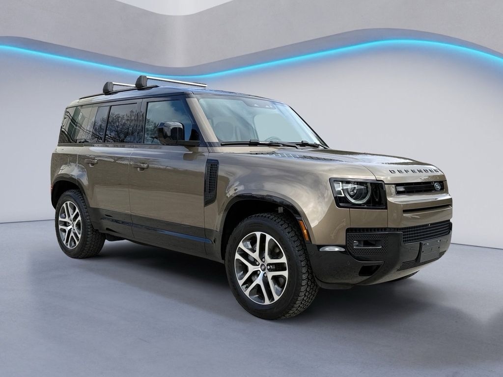 2025 Land Rover Defender X-Dynamic SE - Photo 1