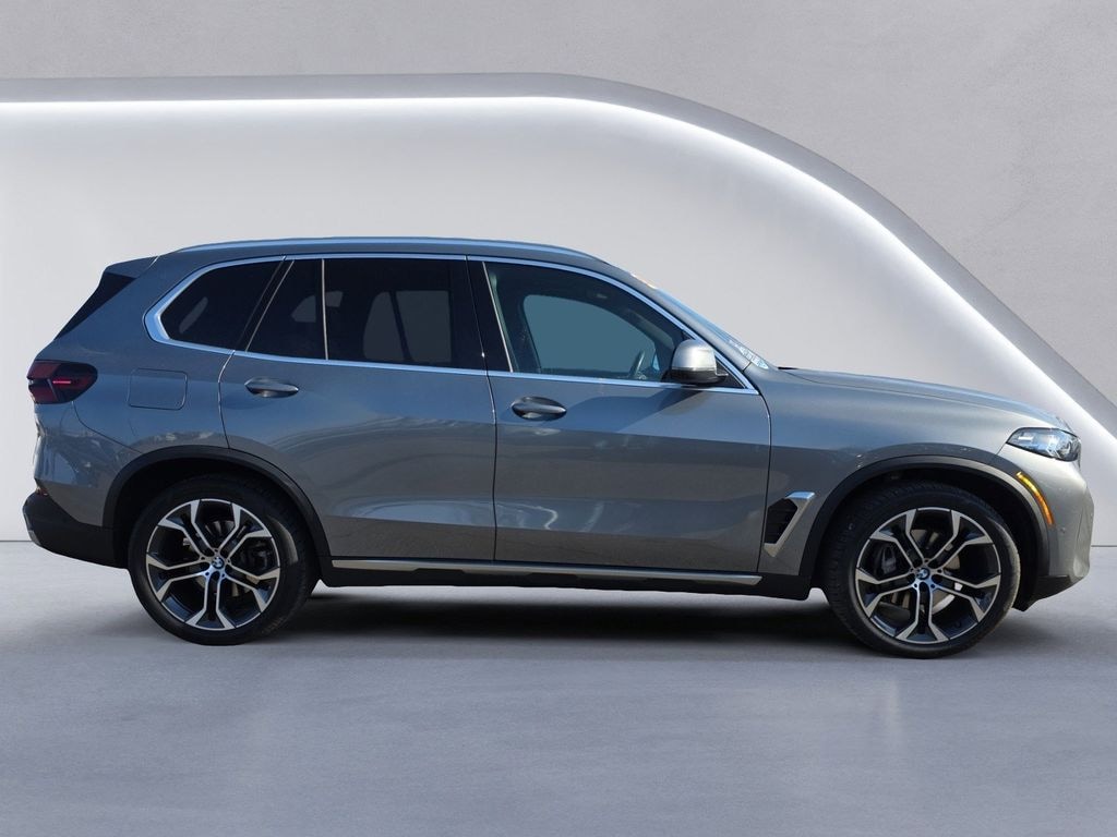 Used 2024 BMW X5 xDrive40i SUV
