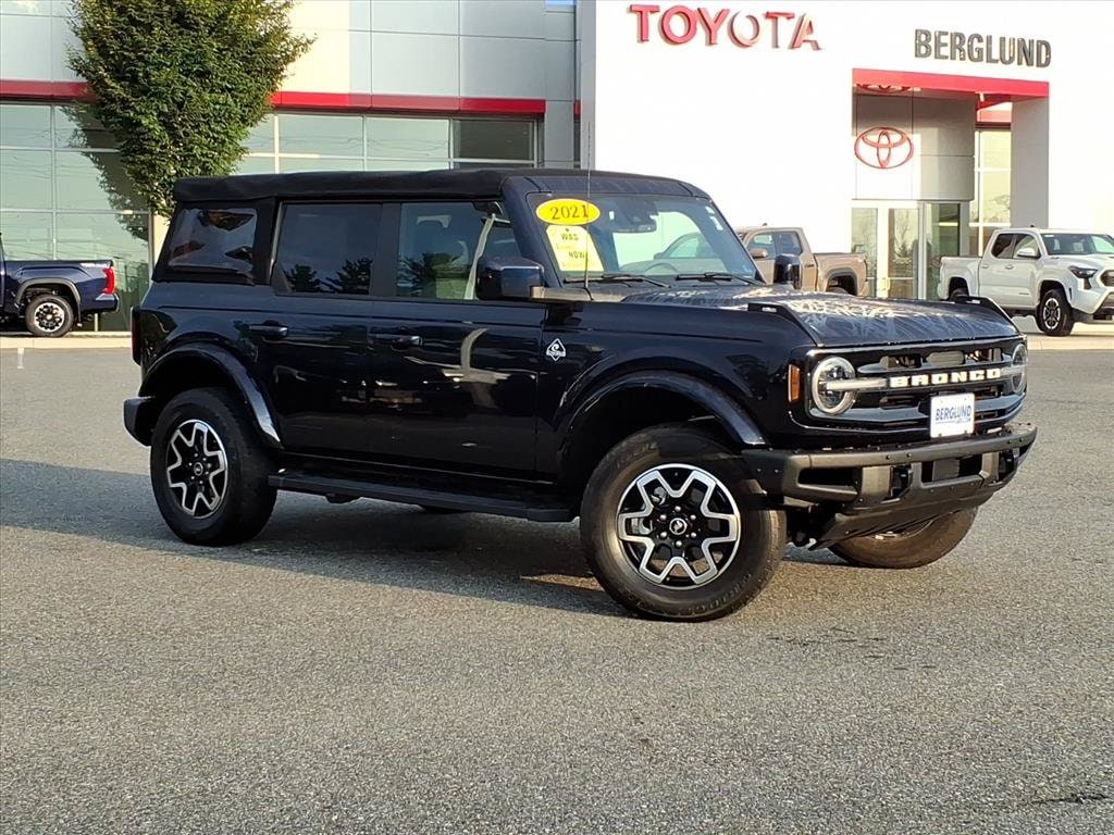Used 2021 Ford Bronco Outer Banks Sport Utility