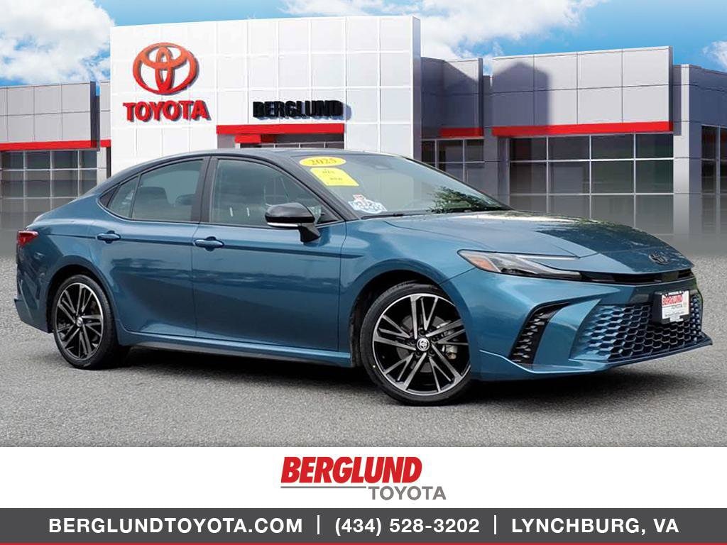 2025 Toyota Camry XSE