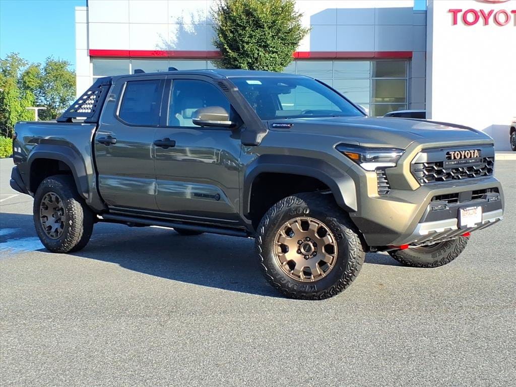 New 2026 Toyota Tacoma i-FORCE MAX Trailhunter 4X4 DOUBLE CAB HV