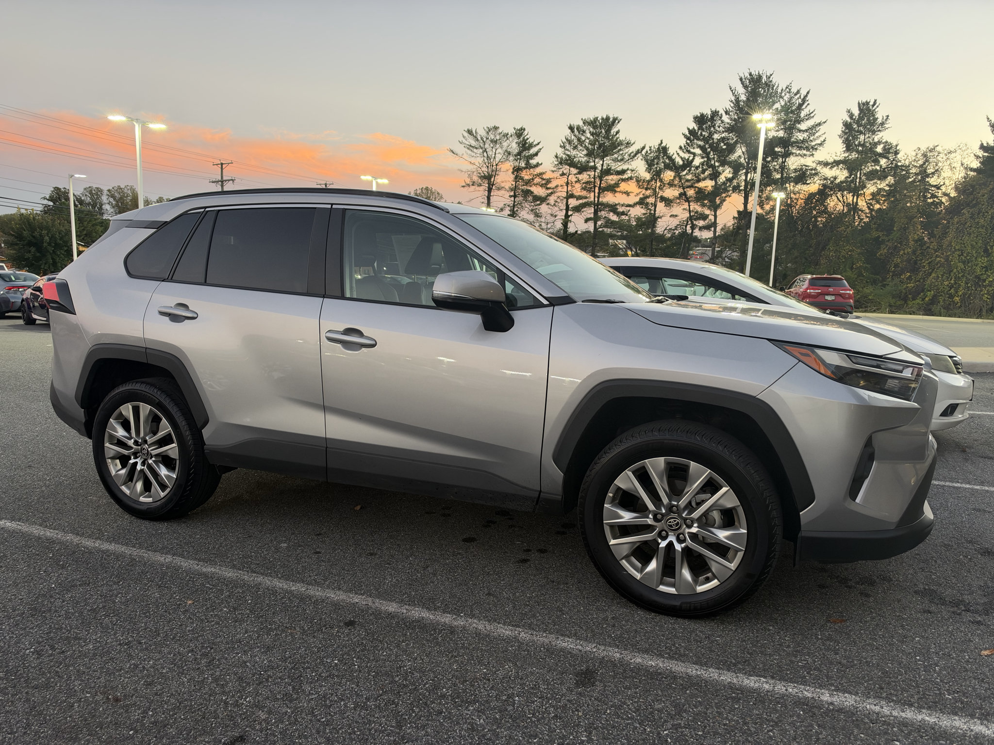  Toyota RAV4