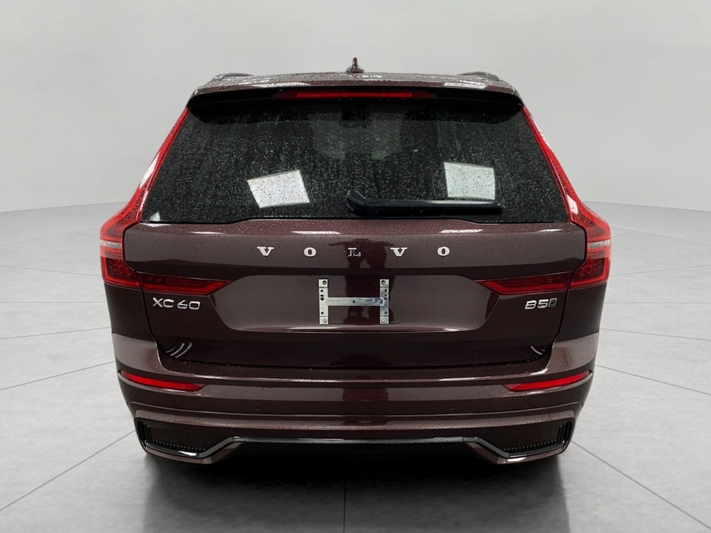 Used 2026 Volvo XC60 B5 AWD Plus SUV