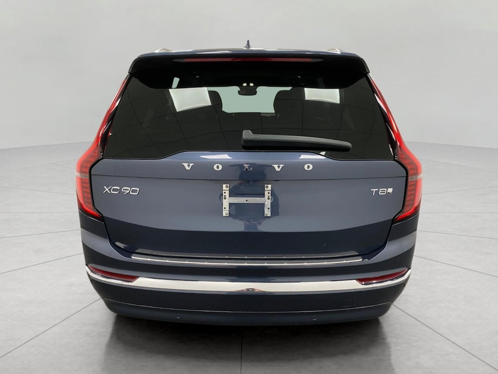 Used 2026 Volvo XC90 Plug-In Hybrid T8 AWD Plus 7-Seater SUV