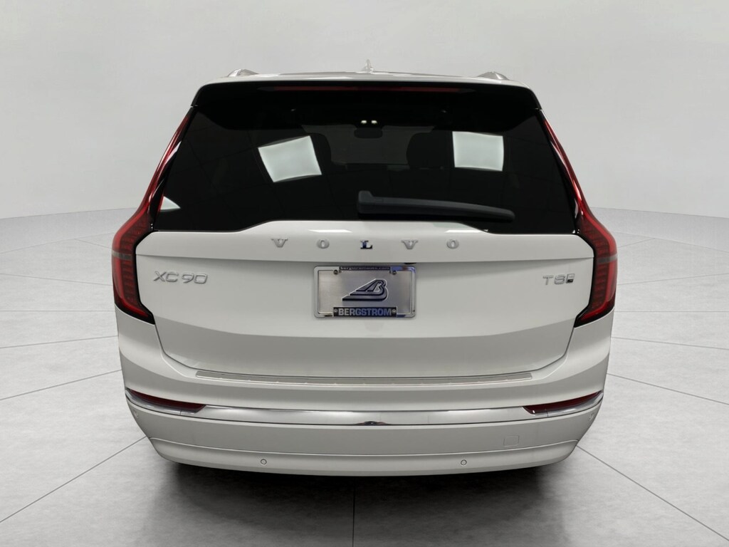New 2026 Volvo XC90 plug-in hybrid T8 Plus 7-Seater SUV