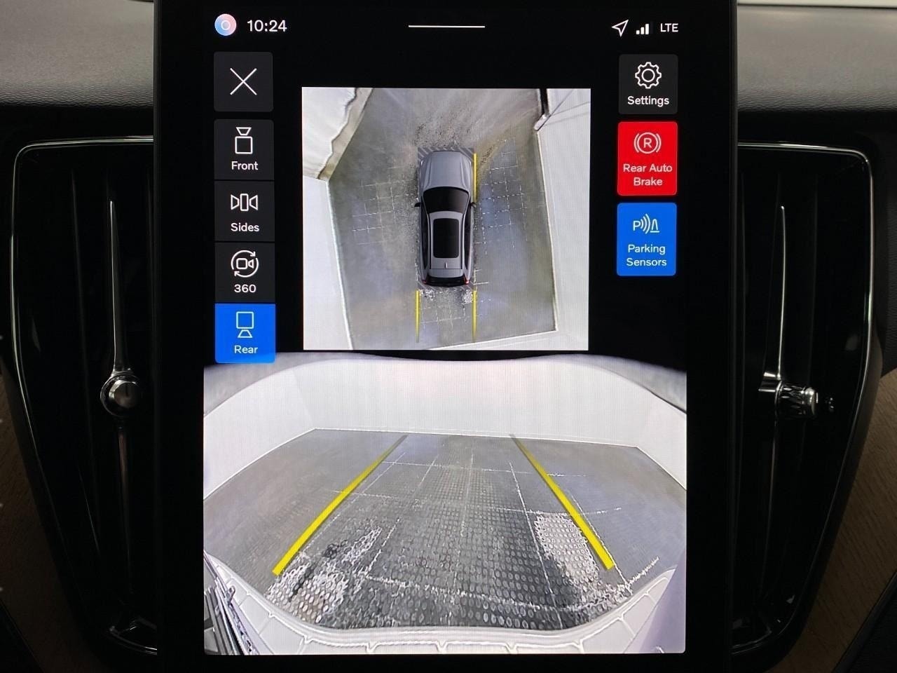 2026 Volvo XC60 Plus - Photo 58