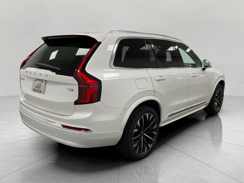 New 2026 Volvo XC90 plug-in hybrid T8 Plus 7-Seater SUV